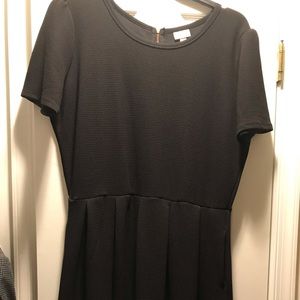 Lularoe Noir Amelia